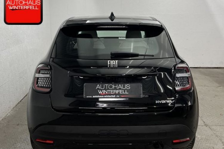 Fiat 600 600 HYBRID 1.2 T3 DCT VOLL-LED+KAMERA+SITZHEIZUN