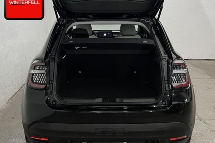 Fiat 600 600 HYBRID 1.2 T3 DCT VOLL-LED+KAMERA+SITZHEIZUN