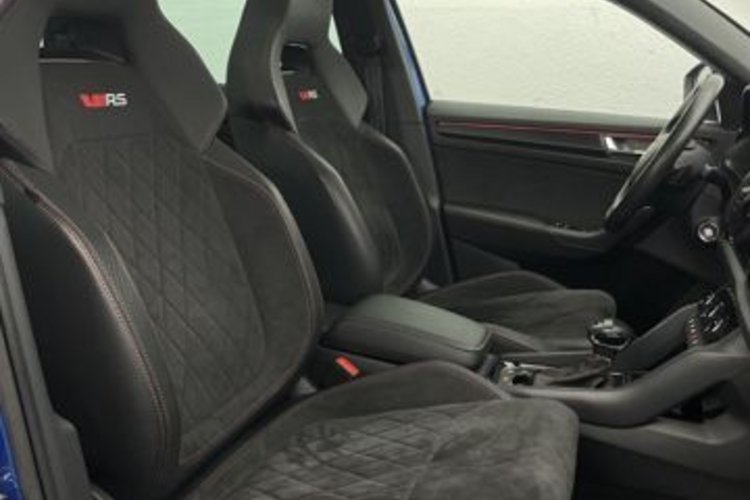 Skoda Kodiaq Kodiaq RS 4x4 CARBON PANO+AHK+STANDHZG+ACC+MEMO+