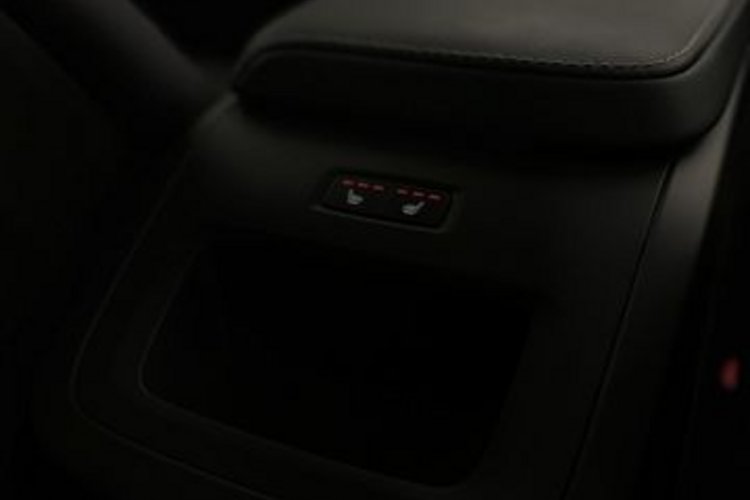 Volvo XC60 XC60 T8 AWD PLUS BLACK EDITION RECH PANO+STANDH+