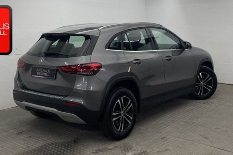 Mercedes-Benz GLA 180 GLA 180 d STYLE LED+KAMERA+MBUX+AUGMENTED+DAB+