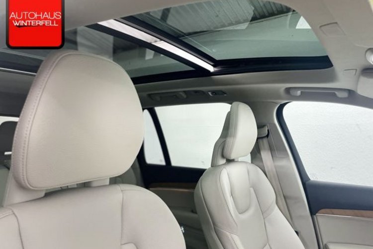 Volvo XC90 XC90 Rech T8 AWD 7SITZ+PANO+AHK+MEMORY+H&amp;K+KAMER