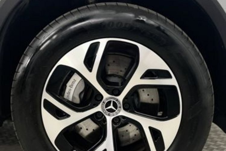 Mercedes-Benz GLC 300 GLC 300 e 4M AVANTGARDE MEMO+MASSAGE+BURMESTER+