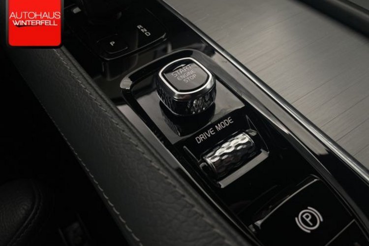 Volvo XC90 XC90 Recharge T8 AWD R-DESIGN 7SITZ+22Z+HUD+360+