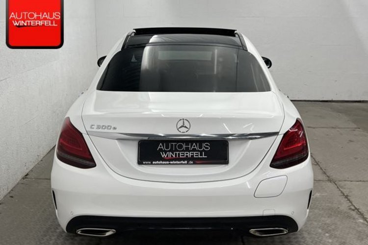 Mercedes-Benz C 300 C 300 e AMG NIGHT PANO+AIRMATIC+KEYLESS+KAMERA+