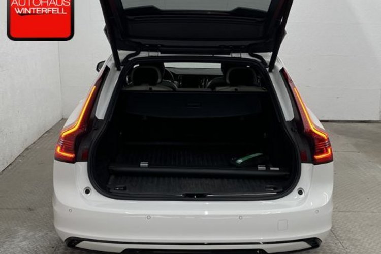 Volvo V90 V90 T8 RECHARGE AWD R DESIGN PANO+AHK+STANDHEIZ+