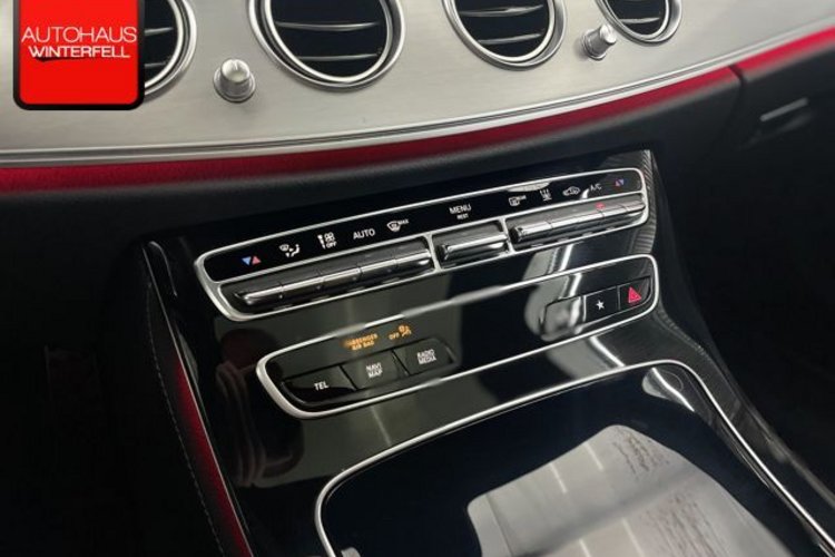 Mercedes-Benz E 300 E 300 de T 4M AMG NIGHT PANO+HUD+BURMESTER+DISTR