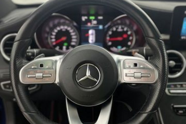 Mercedes-Benz C 300 C 300 Coupe 4M DESIGNO AMG-LENKRAD+PANO+AHK+