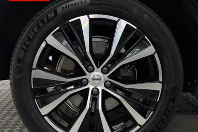 Volvo XC60 XC60 B5 B AWD Ultimate Dark PANO+B&amp;W+FOUR-C+360+