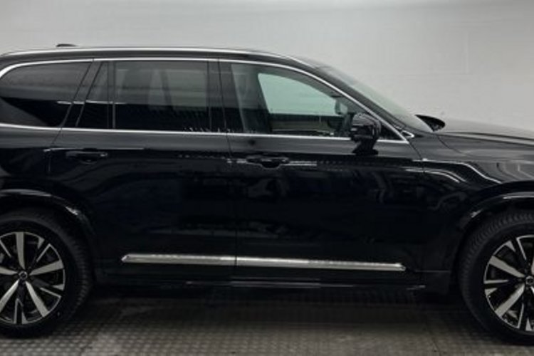 Volvo XC90 XC90 B5 AWD PLUS BRIGHT 7SITZ+AHK+MATRIX+360+HUD