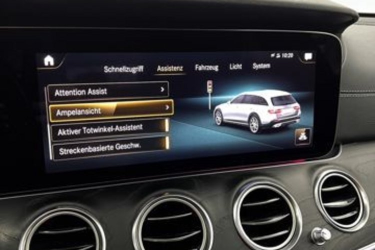 Mercedes-Benz E 220 E 220 d 4M All-Terrain NIGHT AMG19Z HUD+KEYLESS+