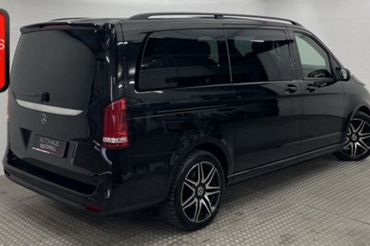 Mercedes-Benz V 300 V 300 d lang 9G AMG NIGHT 7SITZ+PANO+DIGISPIEGEL