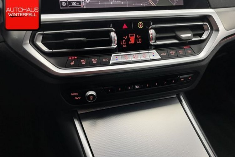 BMW M340d M340d xDrive LASER+MEMO+HUD+AHK+KEYLESS+STANDHZG