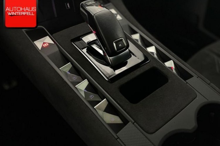 DS Automobiles DS7 (Crossback) DS7 CROSSBACK PureTech 180 Performance Line+PANO