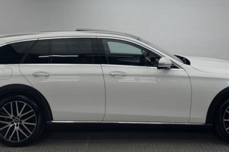 Mercedes-Benz E 220 E 220 d 4M All-Terrain PANO+MEMO+SOFT+360+HUD+