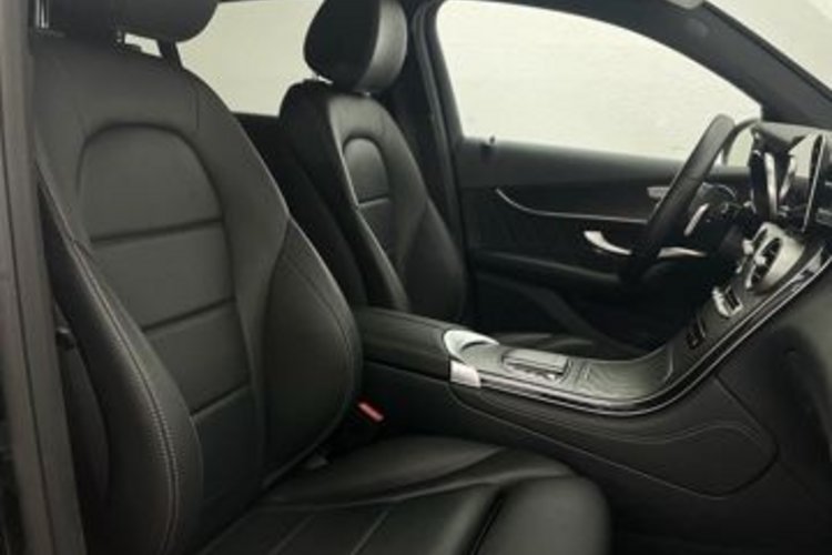 Mercedes-Benz GLC 300 GLC 300 d 4M COUPE AMG 20Z+HUD+360+LED+TRITTBRET
