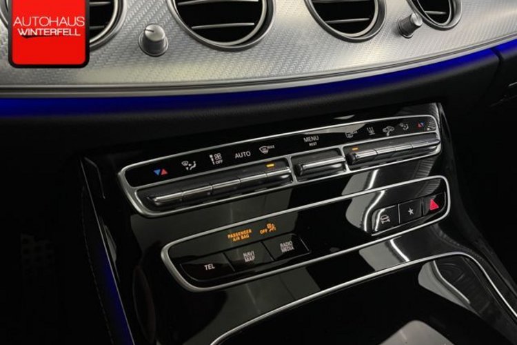 Mercedes-Benz E 300 E 300 e T AMG NIGHT PANO+MEMO+KEYLESS+DISTRONIC+