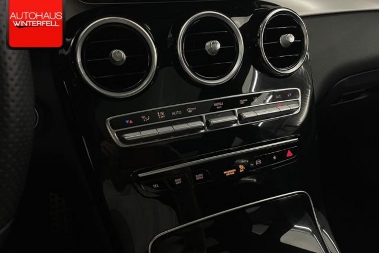 Mercedes-Benz GLC 300 GLC 300 de 4M AMG NIGHT PANO+360+BURMESTER+TRITT