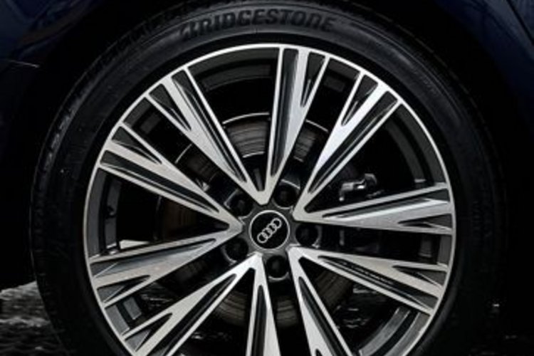 Audi A6 A6 Avant 55 TFSI qu S line PANO+MEMO+HUD+KEYLESS