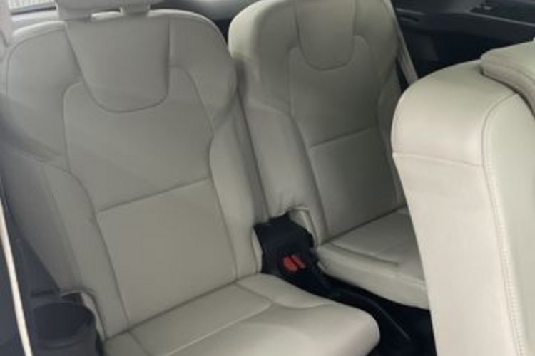 Volvo XC90 XC90 Rech T8 AWD 7SITZ+PANO+AHK+MEMORY+H&amp;K+KAMER