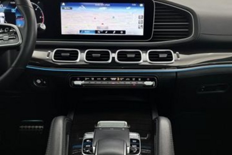 Mercedes-Benz GLS 400 GLS 400 d 4M AMG 7SITZ+PANO+E-ACTIVE+AHK+STANDH+