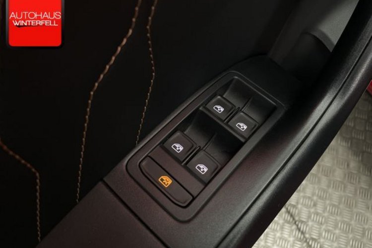 Cupra Ateca Ateca 2.0 TSI 4DRIVE PANO+AKRAPOVIC+AHK+BEATS+