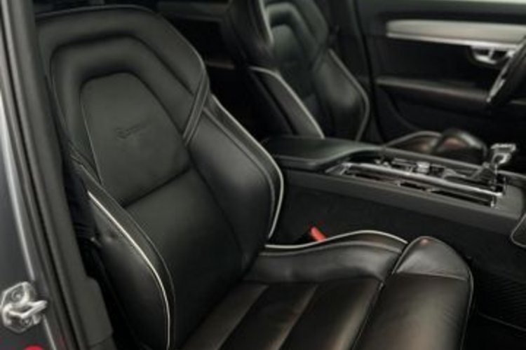 Volvo S90 S90 T6 AWD RDesign AHK+20Z+360+MEMO+INTELLI-SAFE