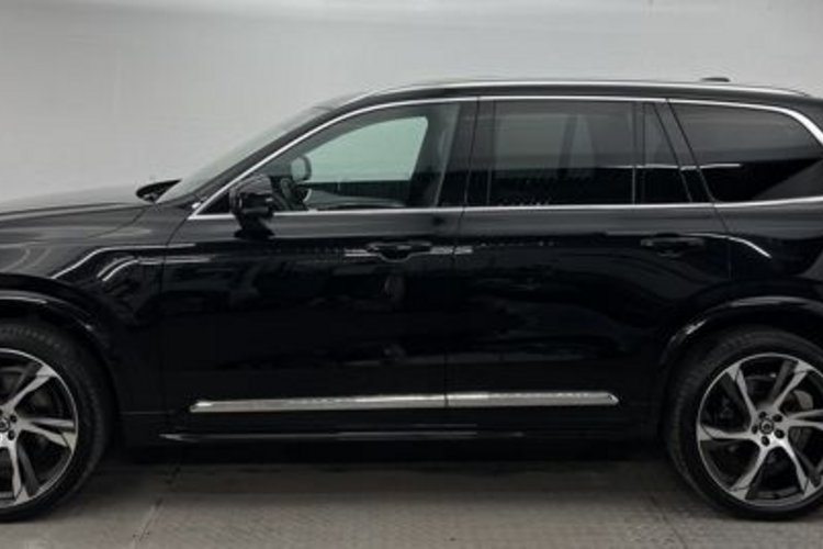 Volvo XC90 XC90 T8 RECH AWD INSCRIPTION 7SITZ+PANO+AHK+22Z+