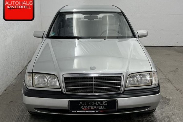 Mercedes-Benz C 180 C 180 RADIO+KASETTE+E-AUSSENSPIEGEL+