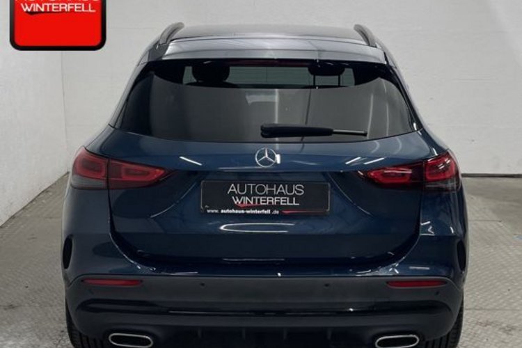 Mercedes-Benz GLA 220 GLA 220 d AMG NIGHT CARBON 20Z+KAMERA+KEYLESS+