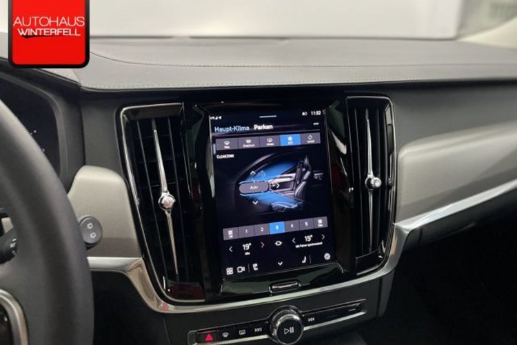 Volvo V90 Cross Country V90 Cross Country Plus AWD PANO+360+AHK+MEMO+H&amp;K