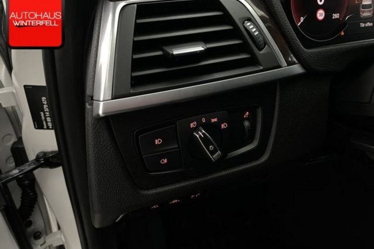 BMW 330 330 d Touring Luxury Line AHK+ADAP-LED+KAMERA+