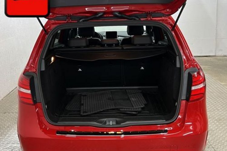 Mercedes-Benz B 180 B 180 AMG LINE LED+PDC+TOTWINKEL+NAVIGATION+