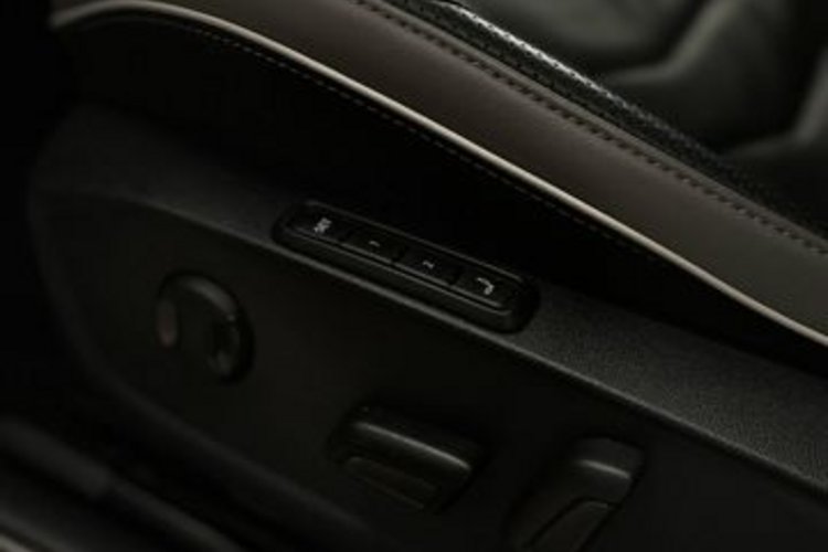 Volkswagen Arteon Arteon 2.0 TDI 4M Elegance PANO+AHK+360+HUD+DCC+