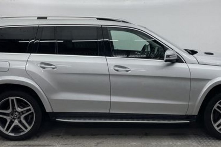 Mercedes-Benz GLS 400 GLS 400 4M AMG 7SITZ+PANO+AHK+LUFT+LED+360+MEMO+