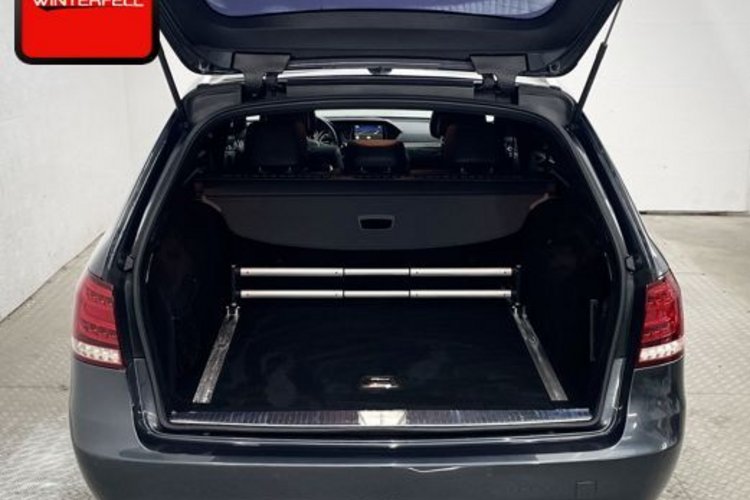 Mercedes-Benz E 220 E 220 T CDI AVANTGARDE GSD+TV-TUNER+H/K+DISTRONI