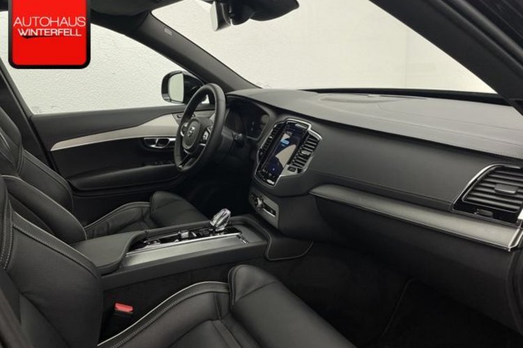 Volvo XC90 XC90 B5 D PLUS DARK AWD 7SITZ+PANO+AHK+360+MEMO+