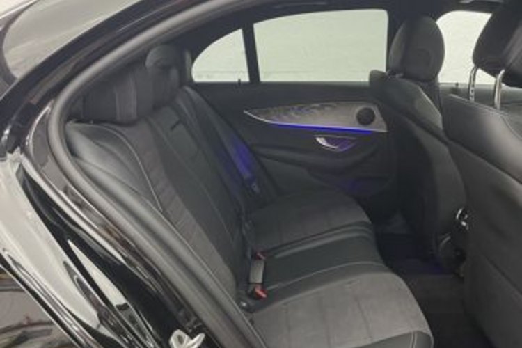 Mercedes-Benz E 220 E 220 d Avantgarde NIGHT ESD+KAMERA+AMBIENTE+LED