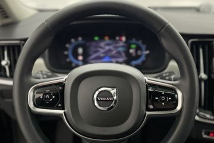 Volvo S90 S90 T8 ULTIMATE DARK RECH AWD GSD+B&amp;W+LUFT+MEMO+