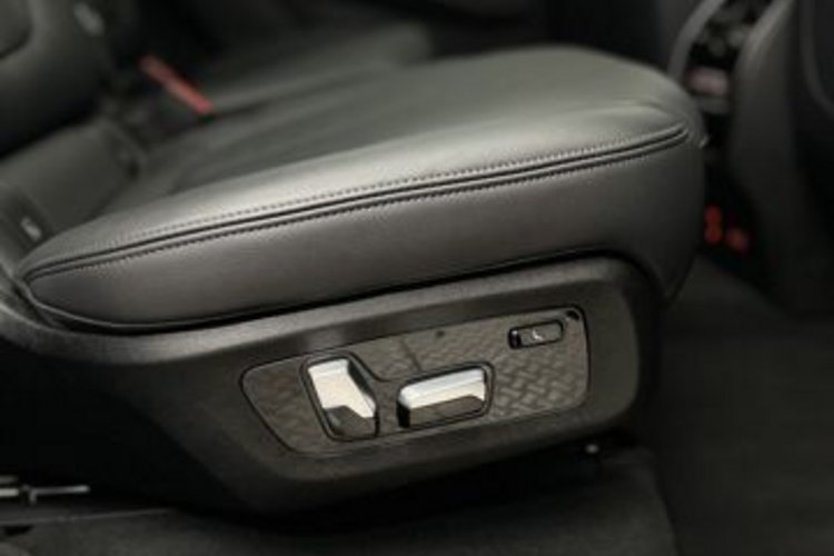 BMW X7 X7 xDrive 40 d M SPORT 7SITZ+PANO+22Z+LASER+HUD