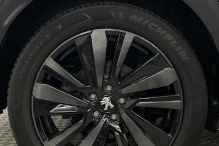 Peugeot 3008 3008 PureTech 130 EAT8 GT BLACK PANO+360+ACC+LED