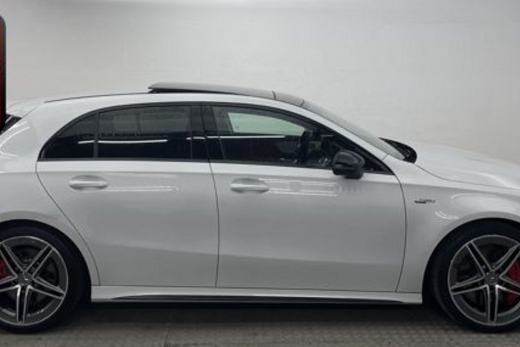 Mercedes-Benz A 45 AMG A 45 AMG S 4M+ EXCLUSIVE NIGHT PANO+DRIVERS+MEMO