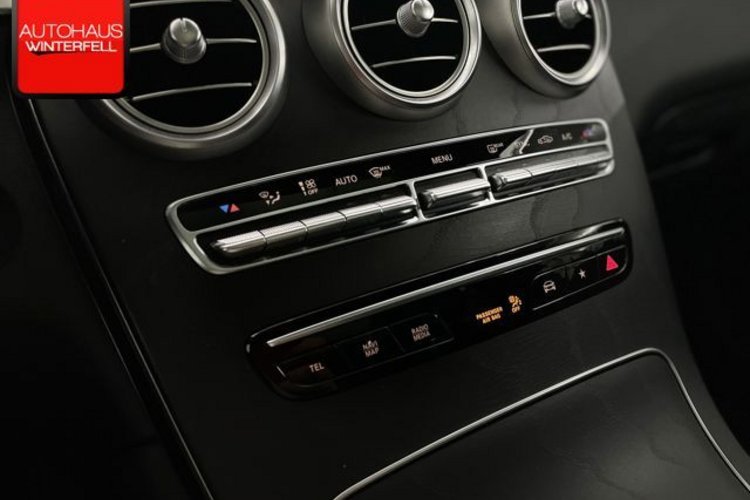 Mercedes-Benz GLC 200 GLC 200 d 4M NIGHT PANO+LED+KAMERA+MBUX+CARPLAY+