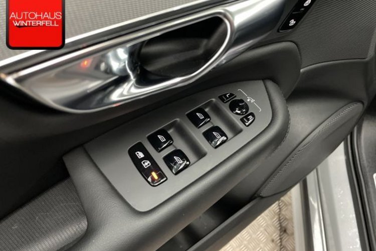 Volvo XC90 XC90 T8 ULTIMATE BRIGHT RECH AWD 7SITZ+PANO+AHK+