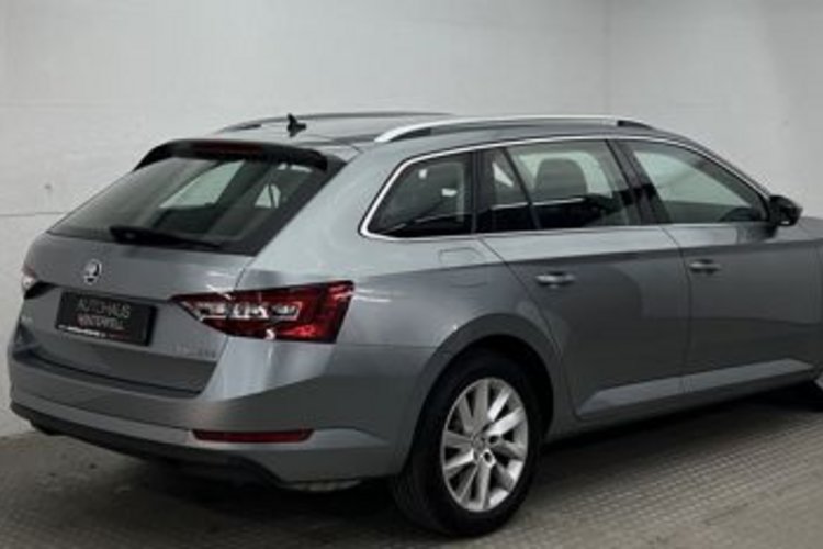 Skoda Superb Superb Combi 1.5 TSI Style XENON+MEMO+CANTON+