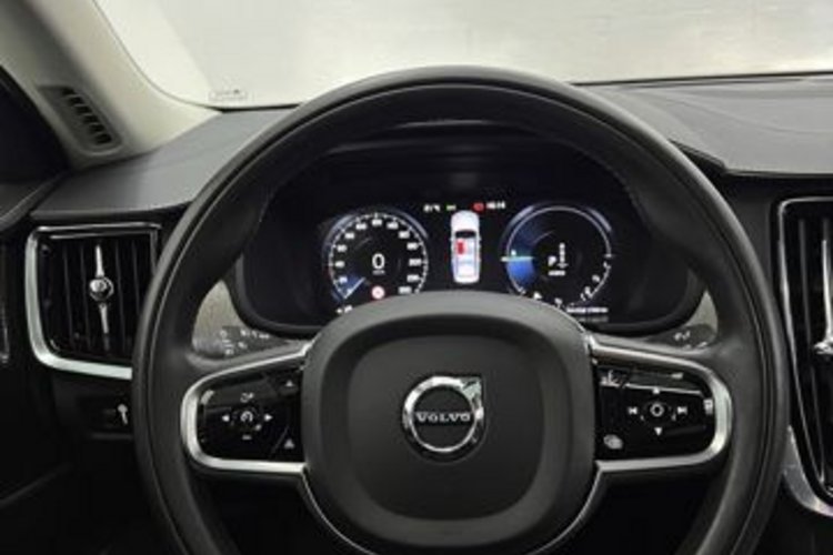 Volvo S90 S90 T8 RECHARGE AWD INSCRIPTION ESD+H&amp;K+KAMERA+