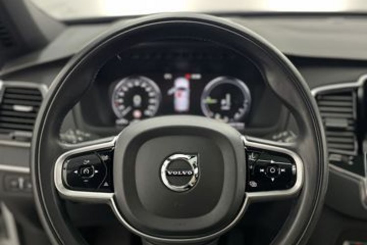 Volvo XC90 XC90 T8 INSCRIPTION RECH AWD 7SITZ+PANO+AHK+MEMO