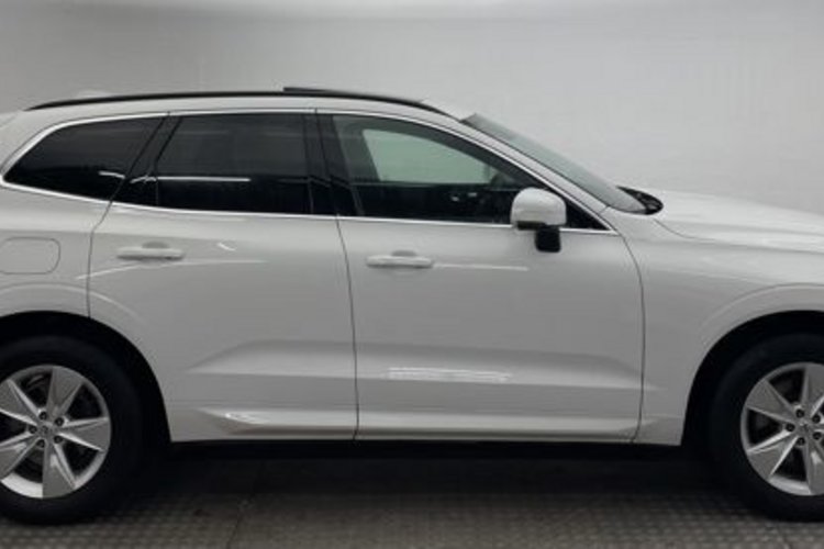 Volvo XC60 XC60 B4 D AWD PRO PANO+AHK+H&amp;K+VOLL-LED+KAMERA+