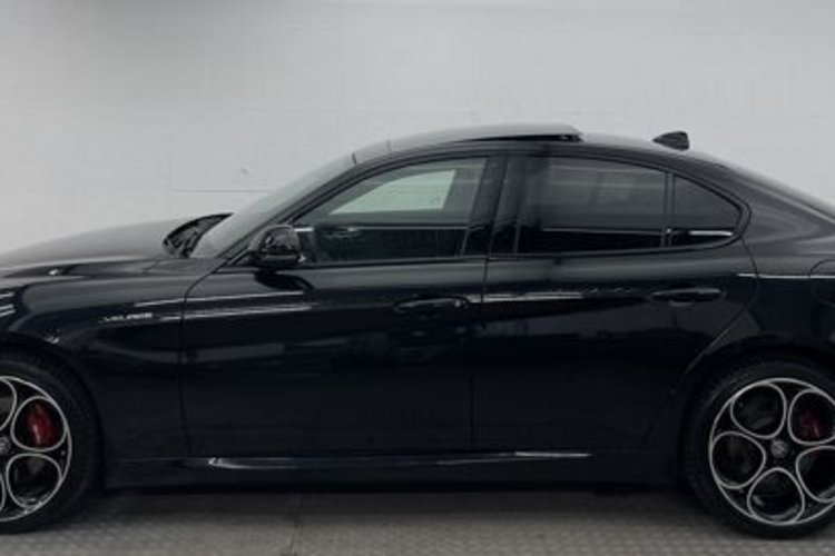 Alfa Romeo Giulia Giulia 2.0 Turbo Veloce Q4 SPECIALE+PANO+MEMO+AC
