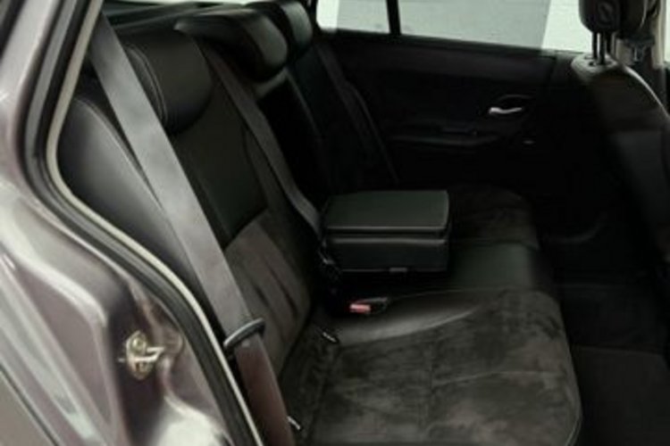 Renault Laguna Laguna Grandtour II Dynamique XENON+CABASSE+NAVI